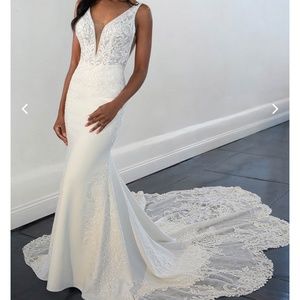 Martina Liana Wedding gown